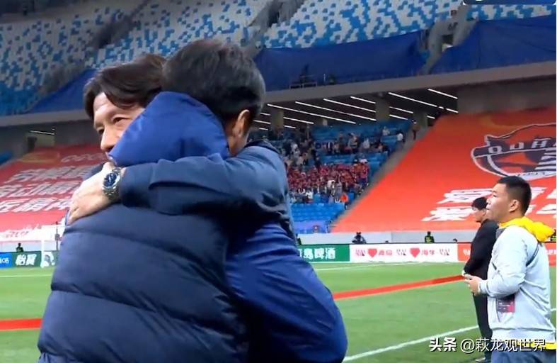 关于孙兴慜今日表现抢眼，哈兰德整场无解，教练赛后亲自拥抱的信息